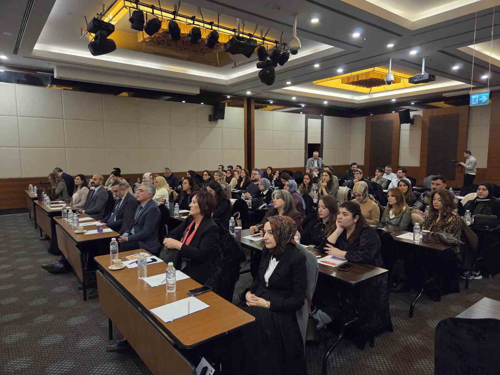 Samsun’da 7 bin hasta evde sağlık hizmeti alıyor
Samsun’da 7 bin hasta evde sağlık hizmeti alıyor