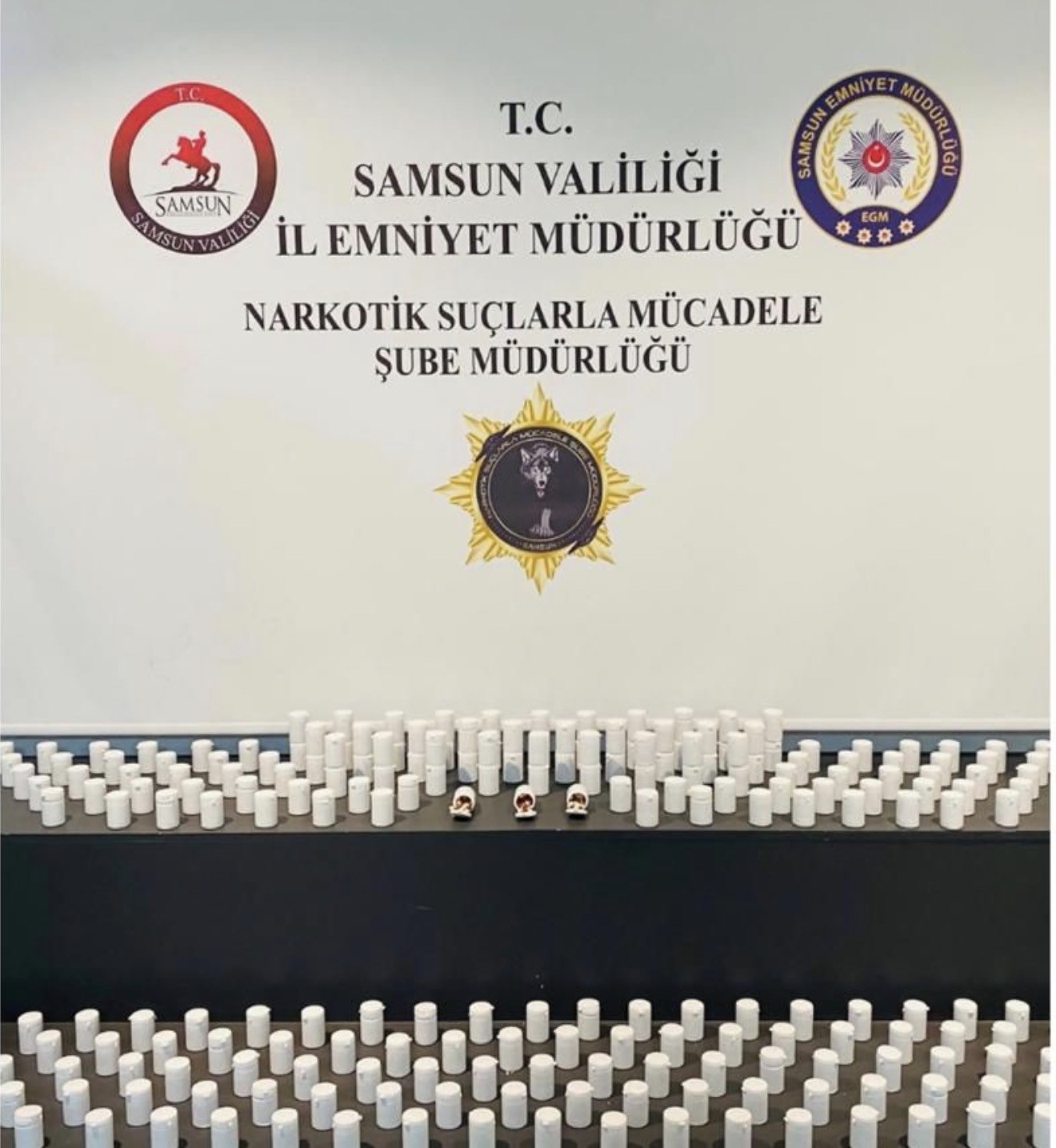 Samsun’da 9 bin 308 sentetik hap ele geçirildi: 2 gözaltı
