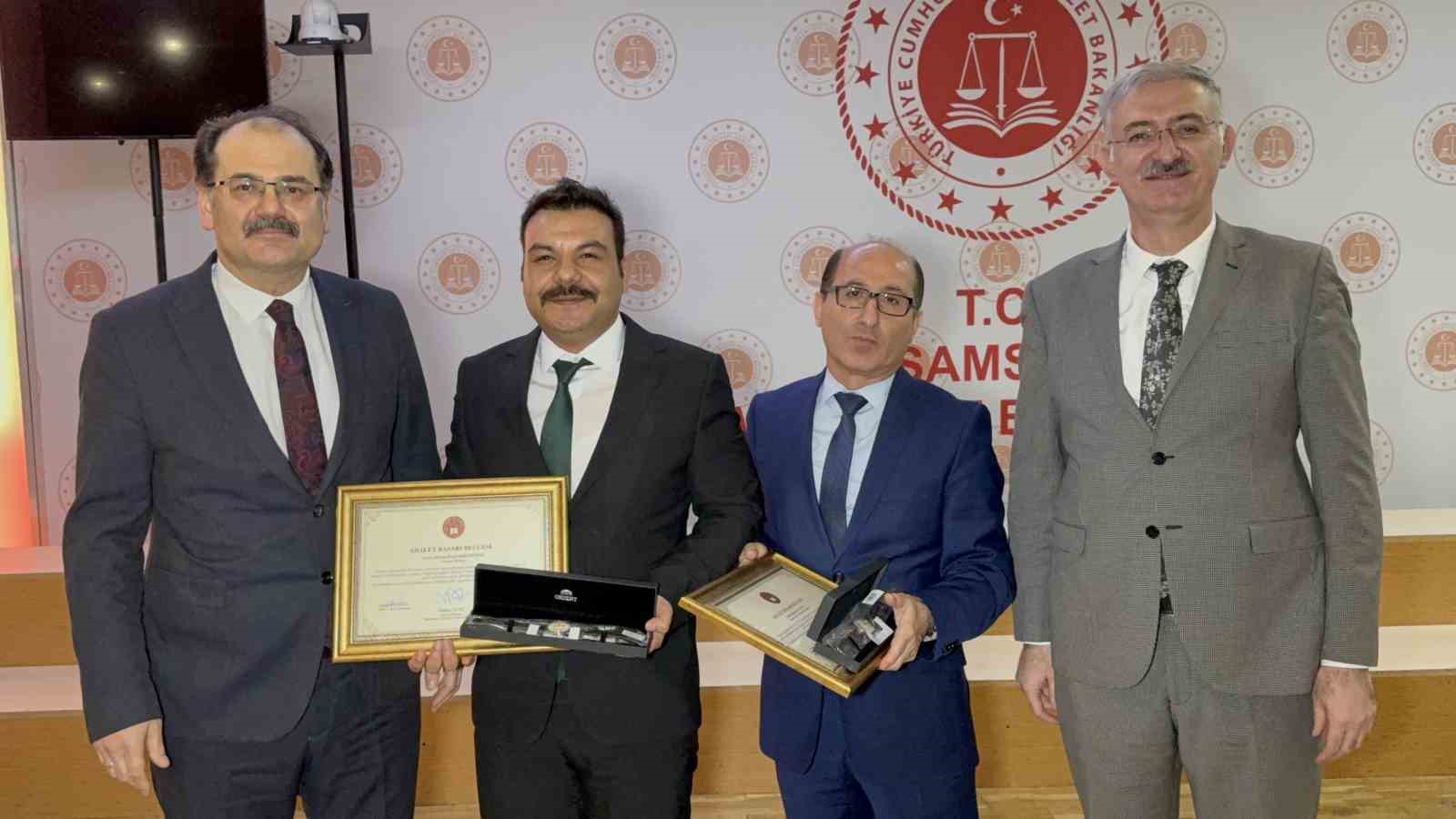 Samsun’da başarılı hâkimlere Adalet Başarı Belgesi
