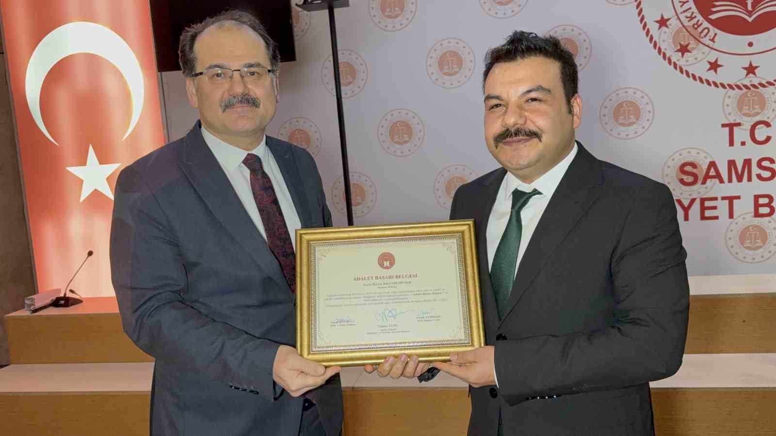 Samsun’da başarılı hâkimlere Adalet Başarı Belgesi

