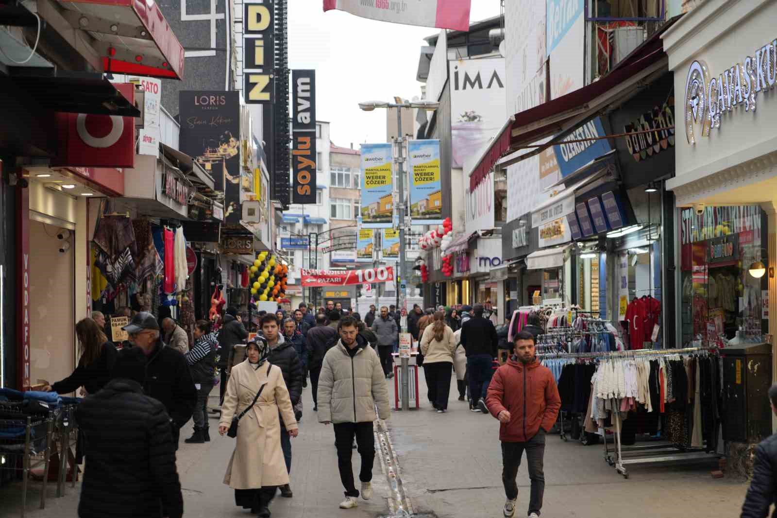Samsun’da bayram bereketi esnafın yüzünü güldürdü
