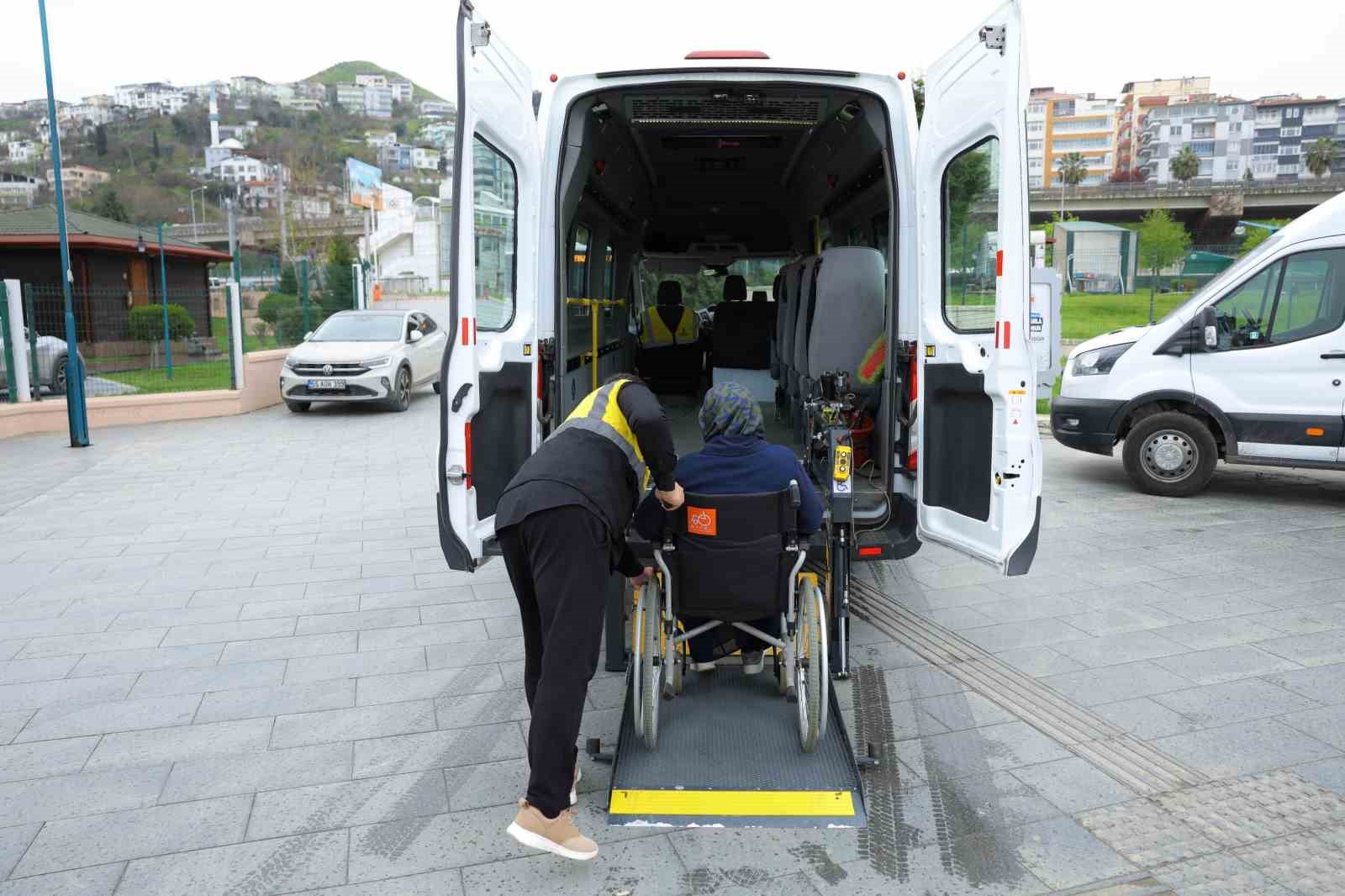 Samsun’da Engelsiz Turizm Otobüsü hizmette
