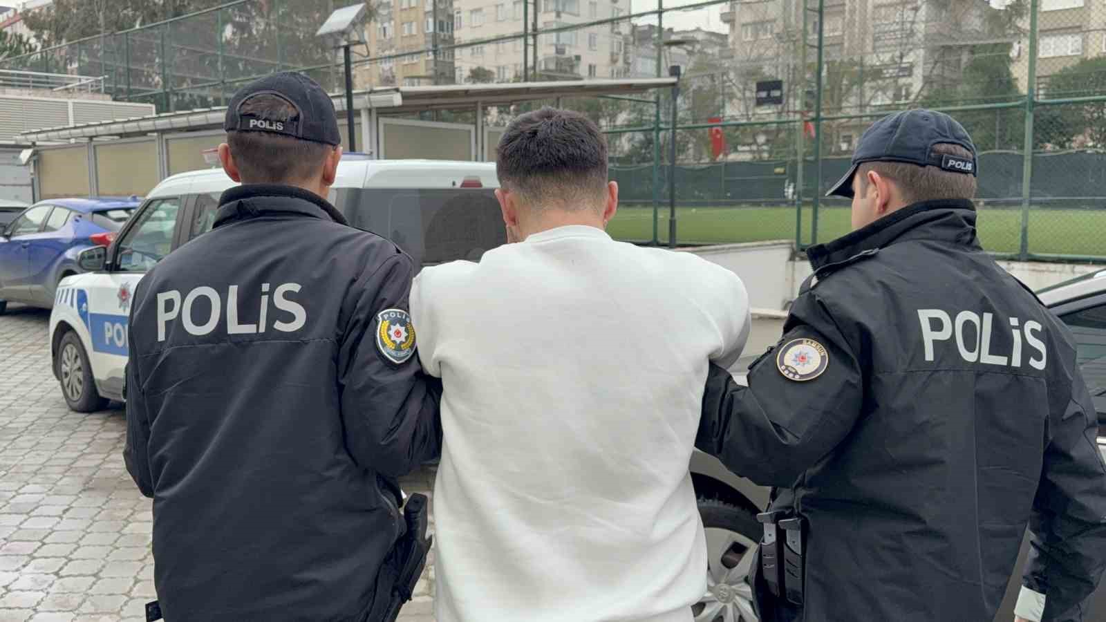 Samsun’da kavgada bir kişiyi bıçaklayan zanlı tutuklandı
