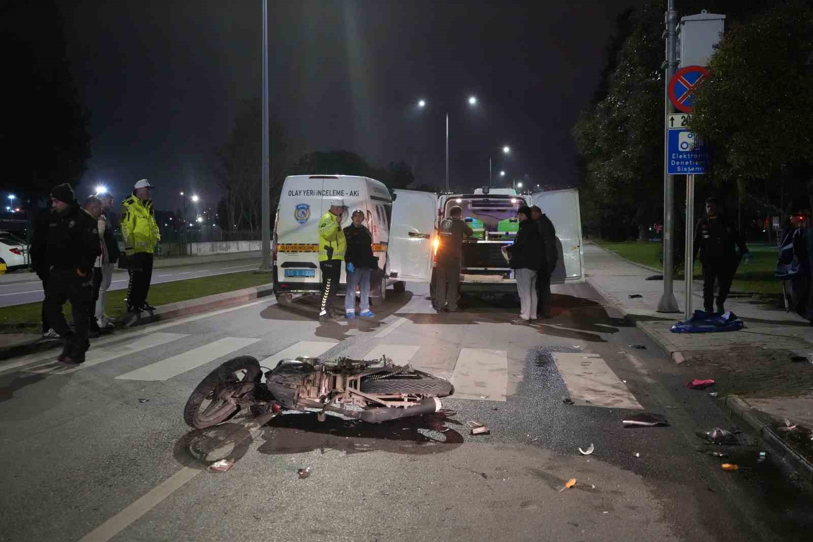 Samsun’da minibüs motosikletle çarpıştı: 1 ölü, 1 yaralı
