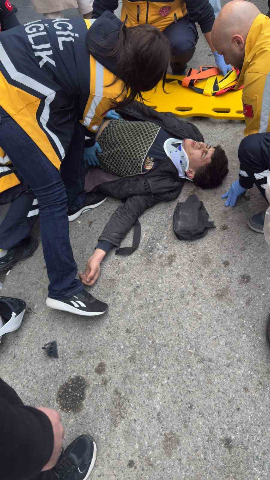 Samsun’da otomobil ile motosiklet çarpıştı: 2 yaralı
