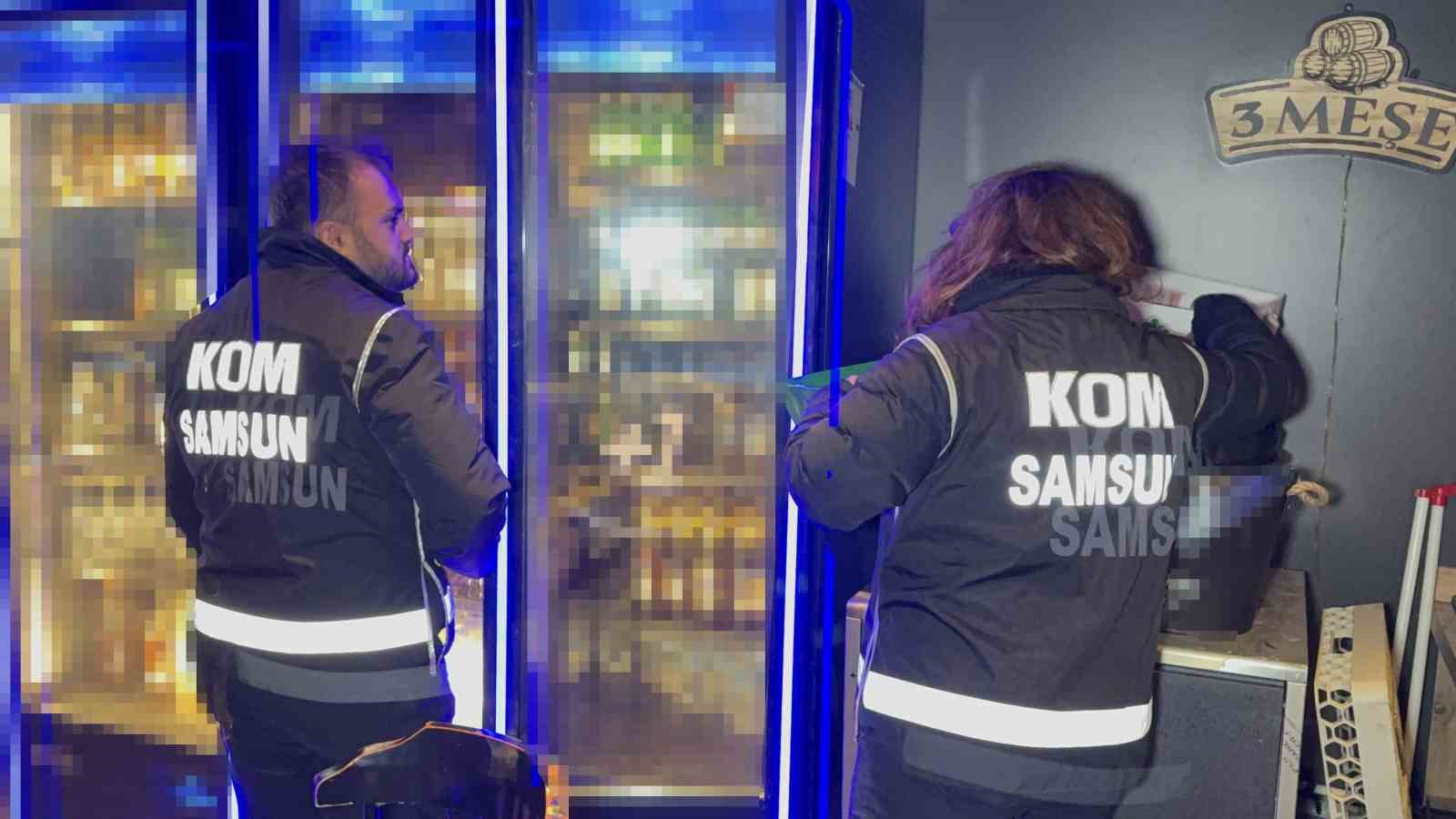 Samsun’da polis yılbaşı öncesi sahte ve kaçak içki denetimi yaptı
