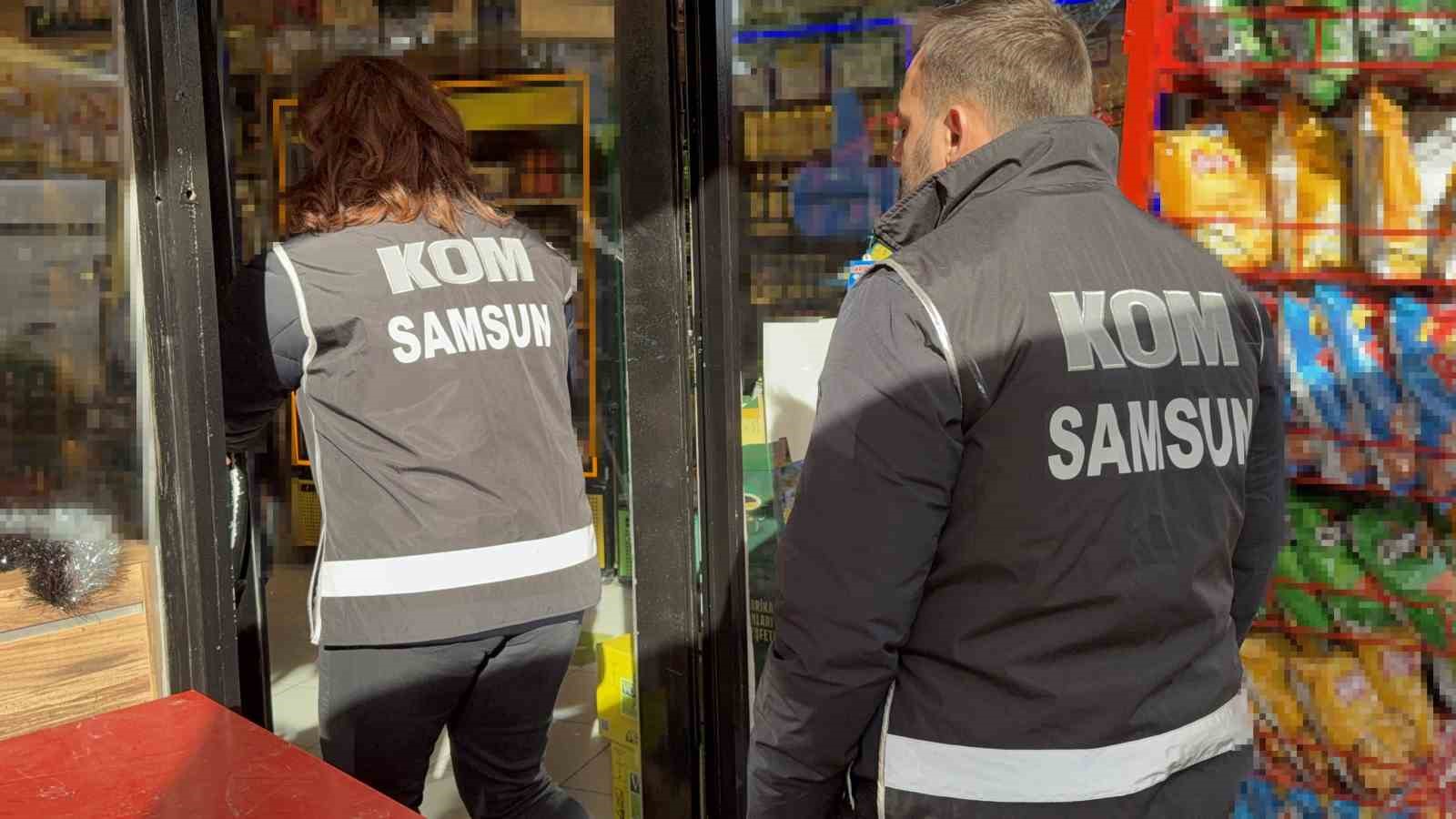 Samsun’da polis yılbaşı öncesi sahte ve kaçak içki denetimi yaptı
