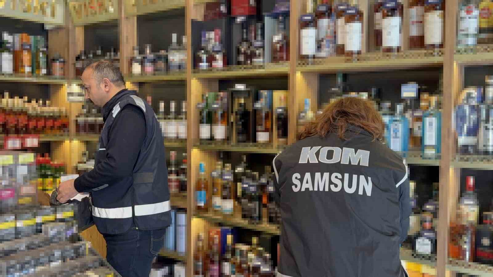 Samsun’da polis yılbaşı öncesi sahte ve kaçak içki denetimi yaptı
