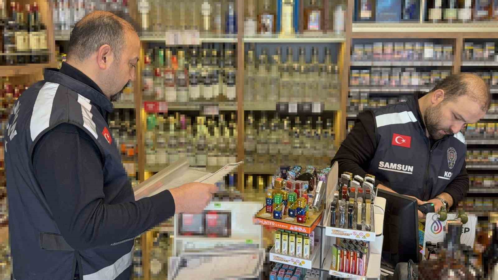 Samsun’da polis yılbaşı öncesi sahte ve kaçak içki denetimi yaptı
