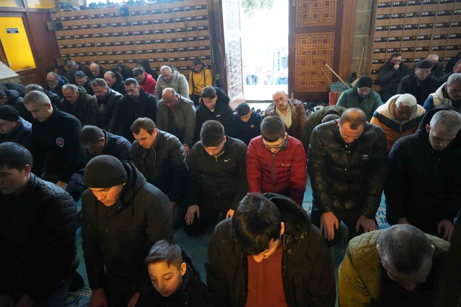 Samsun’da Ramazan Bayramı namazı kılındı
