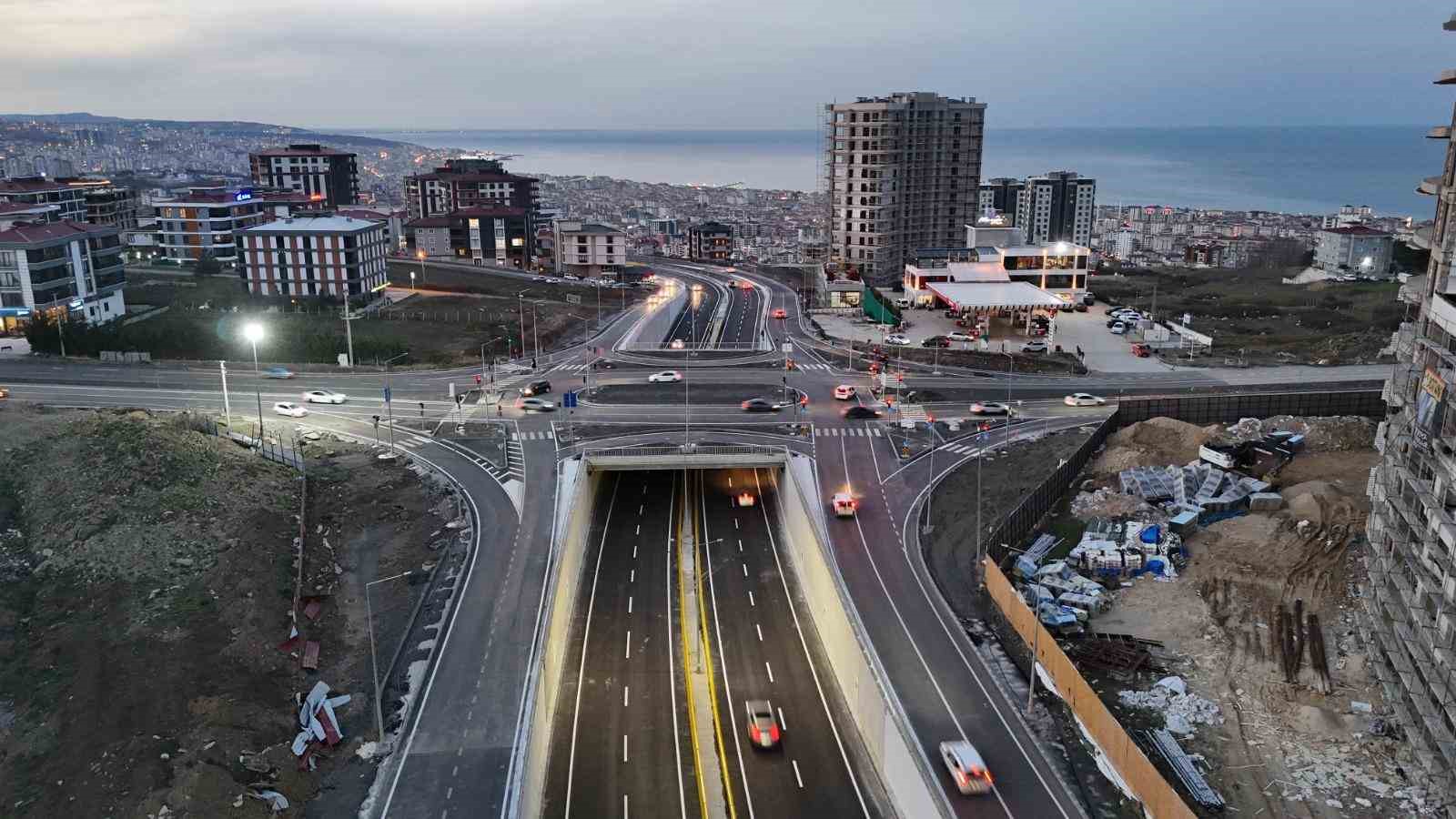 Samsun’da Recep Tayyip Erdoğan Bulvarı trafiğe açıldı
