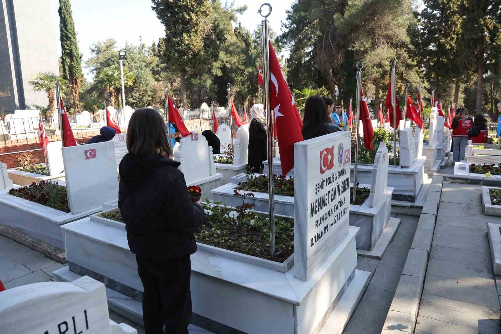 Samsun’da şehit mezarlarının bakım ve temizliği için seferberlik başlatıldı
