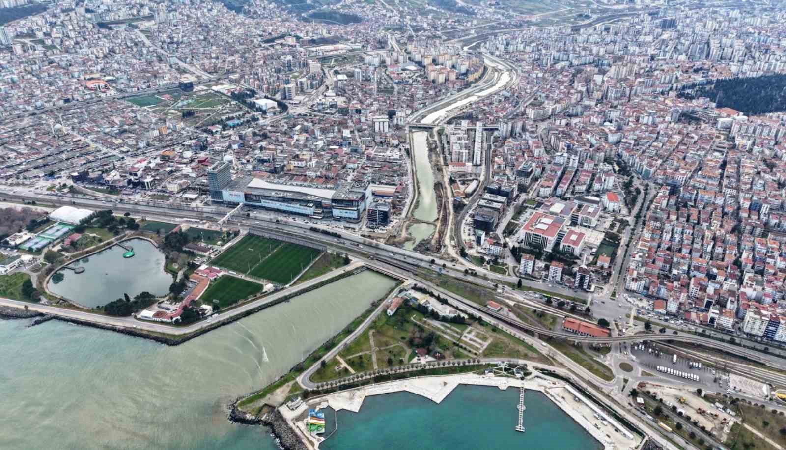 Samsun’da taşkına milyarlık önlem
Samsun’da taşkına milyarlık önlem