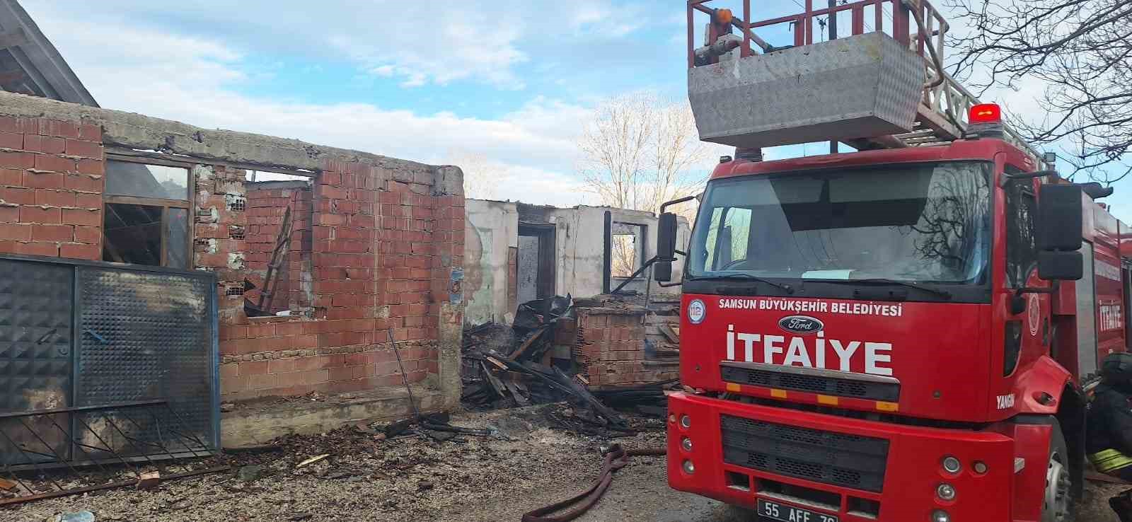 Samsun’da yangın: 2 ölü
