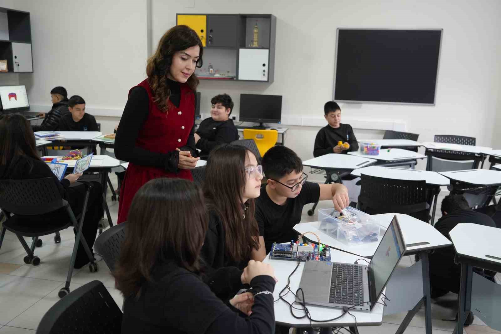 Samsun’da yenilikçi sınıf dönemi: Maarif modeliyle eğitimde yeni vizyon
