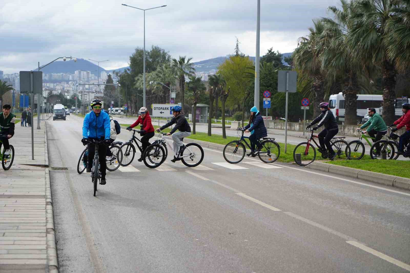 Samsun’da Yeşilay Haftası’nda pedallar sağlıklı yaşam için döndü
