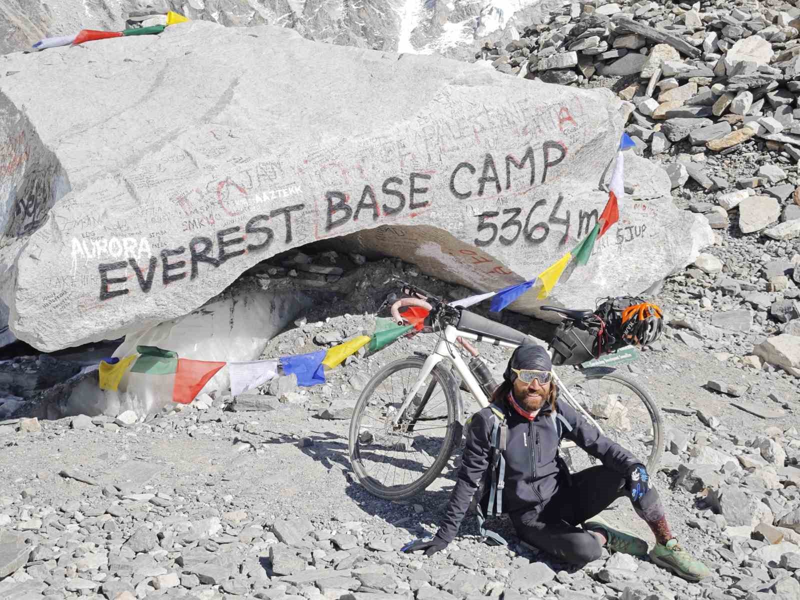 Samsun’dan dünyanın zirvesine 7 bin kilometrelik pedal
Samsun’dan dünyanın zirvesine 7 bin kilometrelik pedal