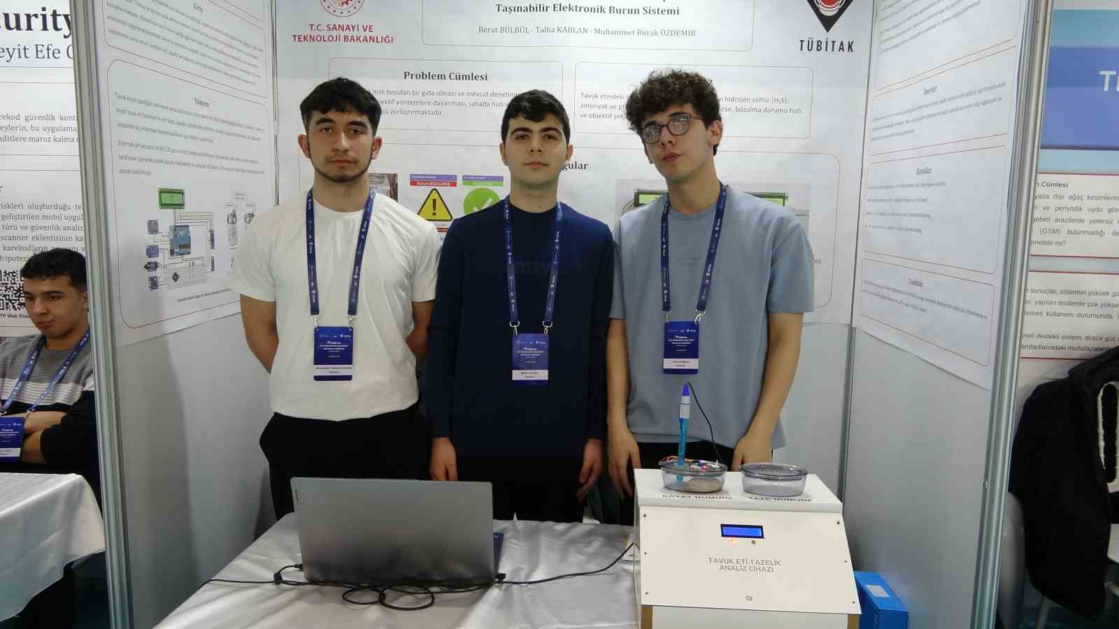 Samsunlu liselilerden tavuk eti zehirlenmesini önleyen cihaz
