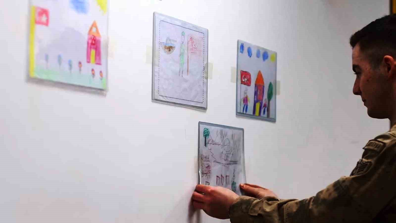 Samsunlu öğrencilerin mektupları, Şırnak’taki komandoları duygulandırdı
