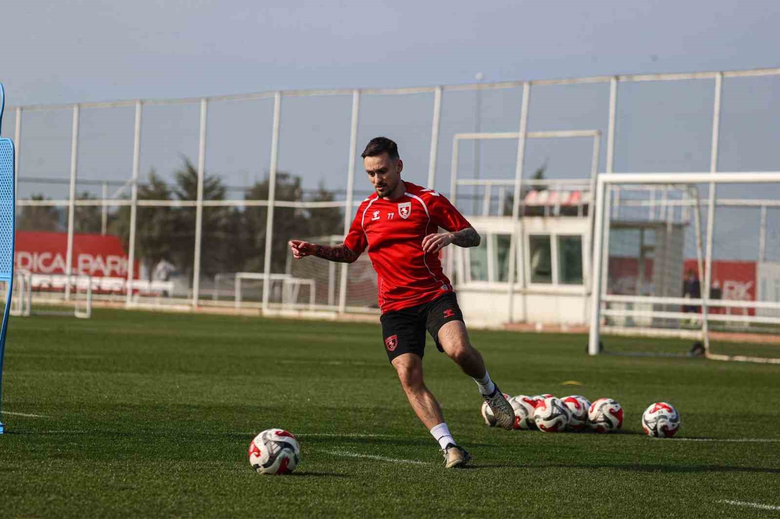 Samsunspor, Kayserispor’u evine puansız göndermek istiyor
