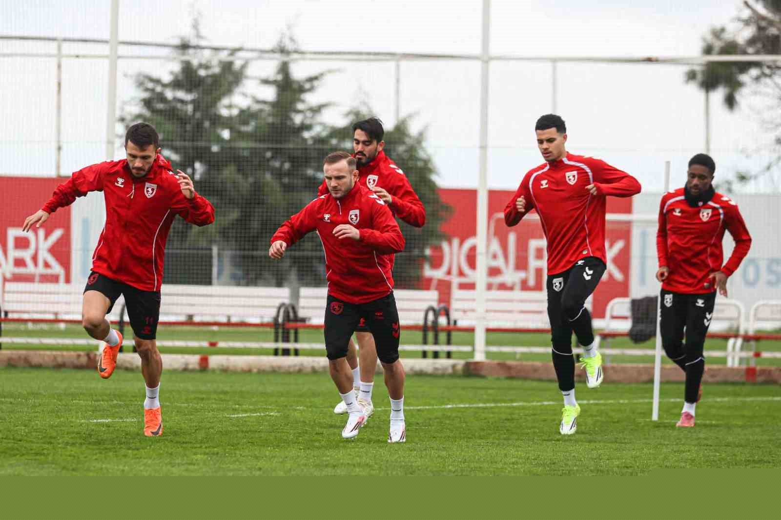 Samsunspor, Konyaspor maçı hazırlıklarına başladı
