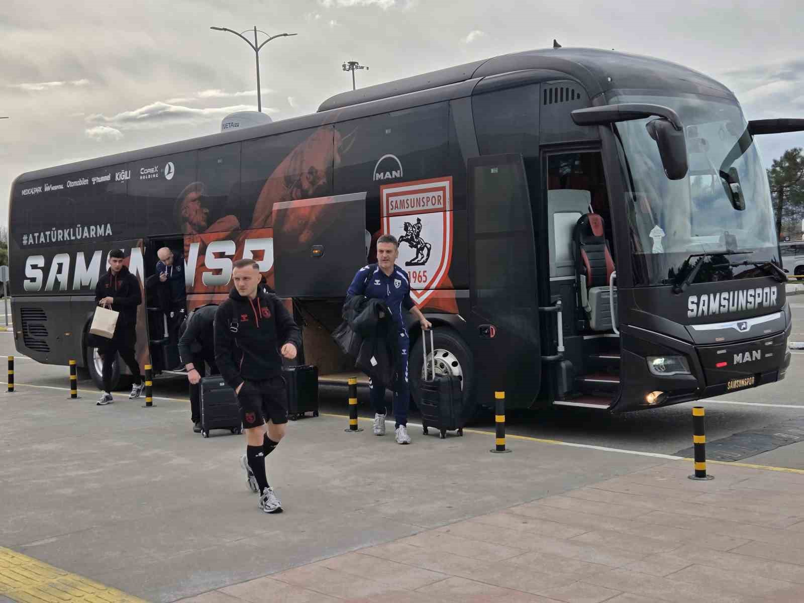 Samsunspor, Kuzey Makedonya’ya gitti
