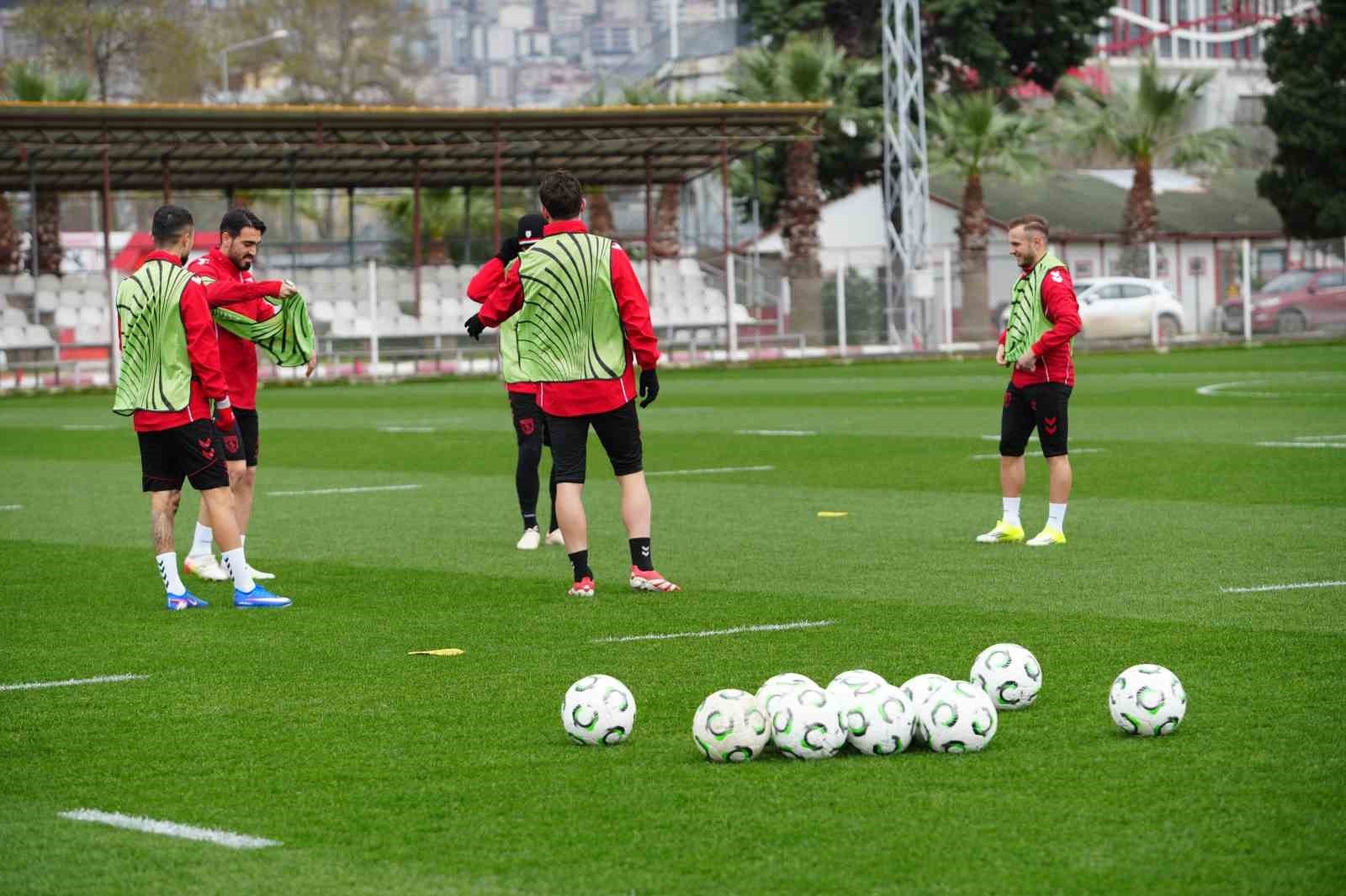 Samsunspor, Shkendija maçı hazırlıklarını tamamladı
