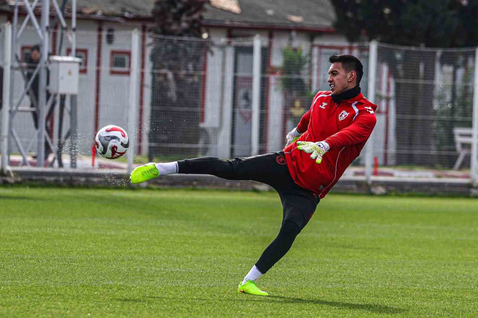 Samsunspor’da, Gençlerbirliği maçının hazırlıkları başladı
