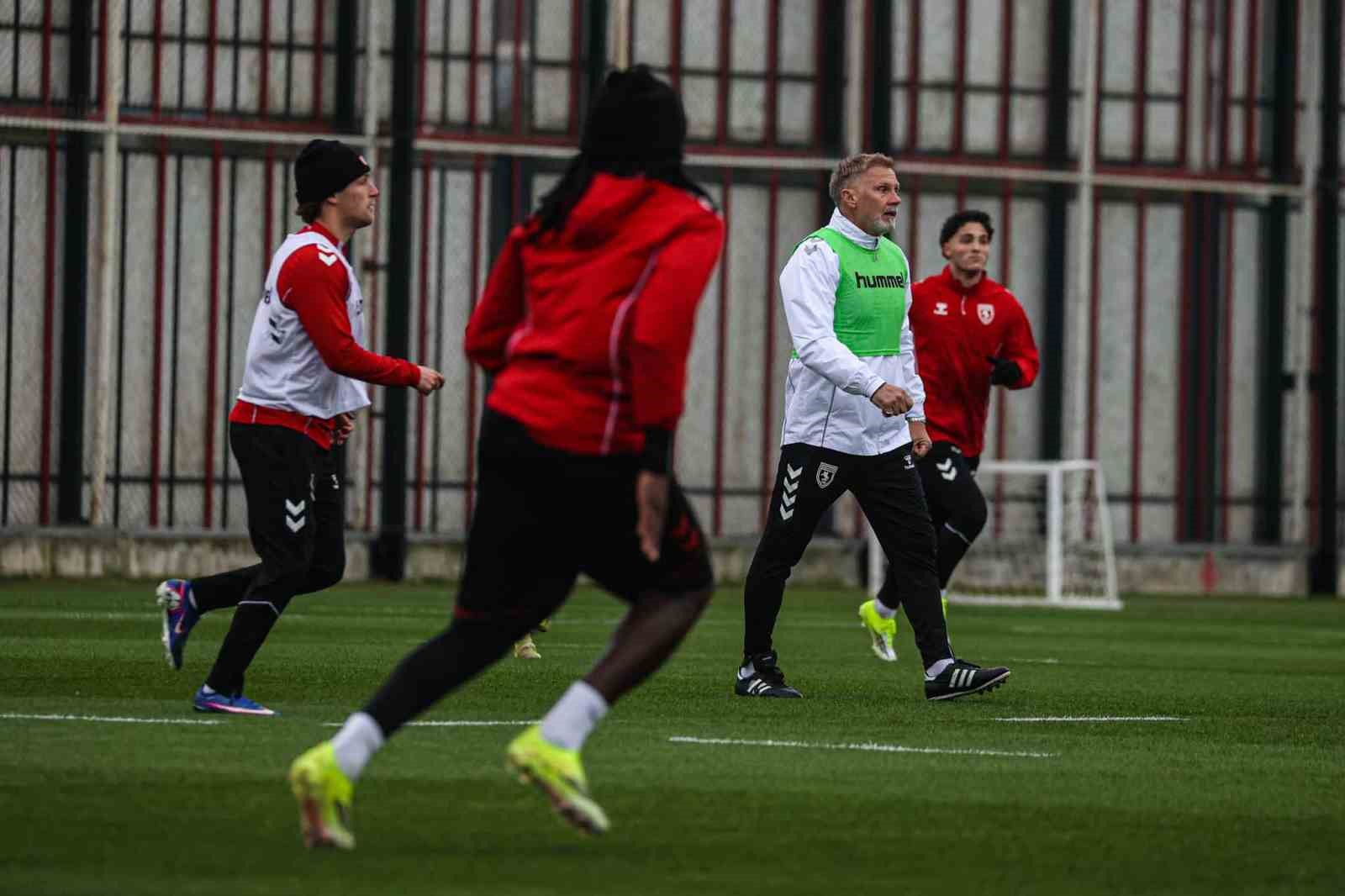 Samsunspor’da hedef çeyrek final
