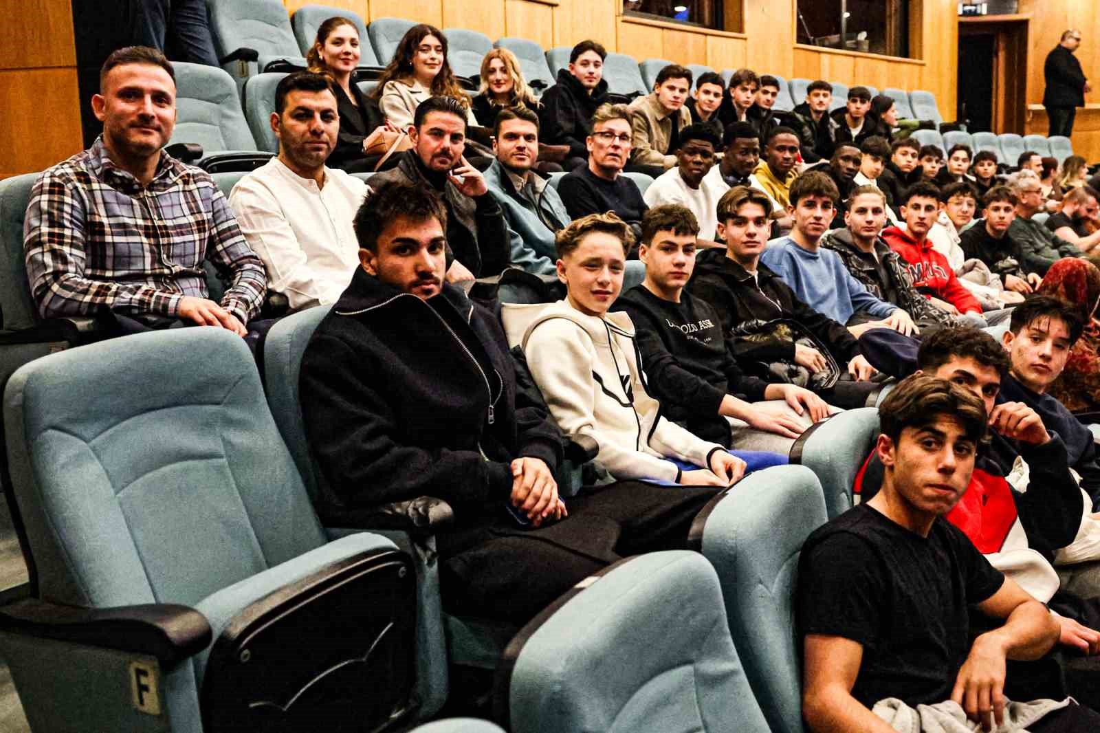 Samsunspor’un gençleri stres attı
