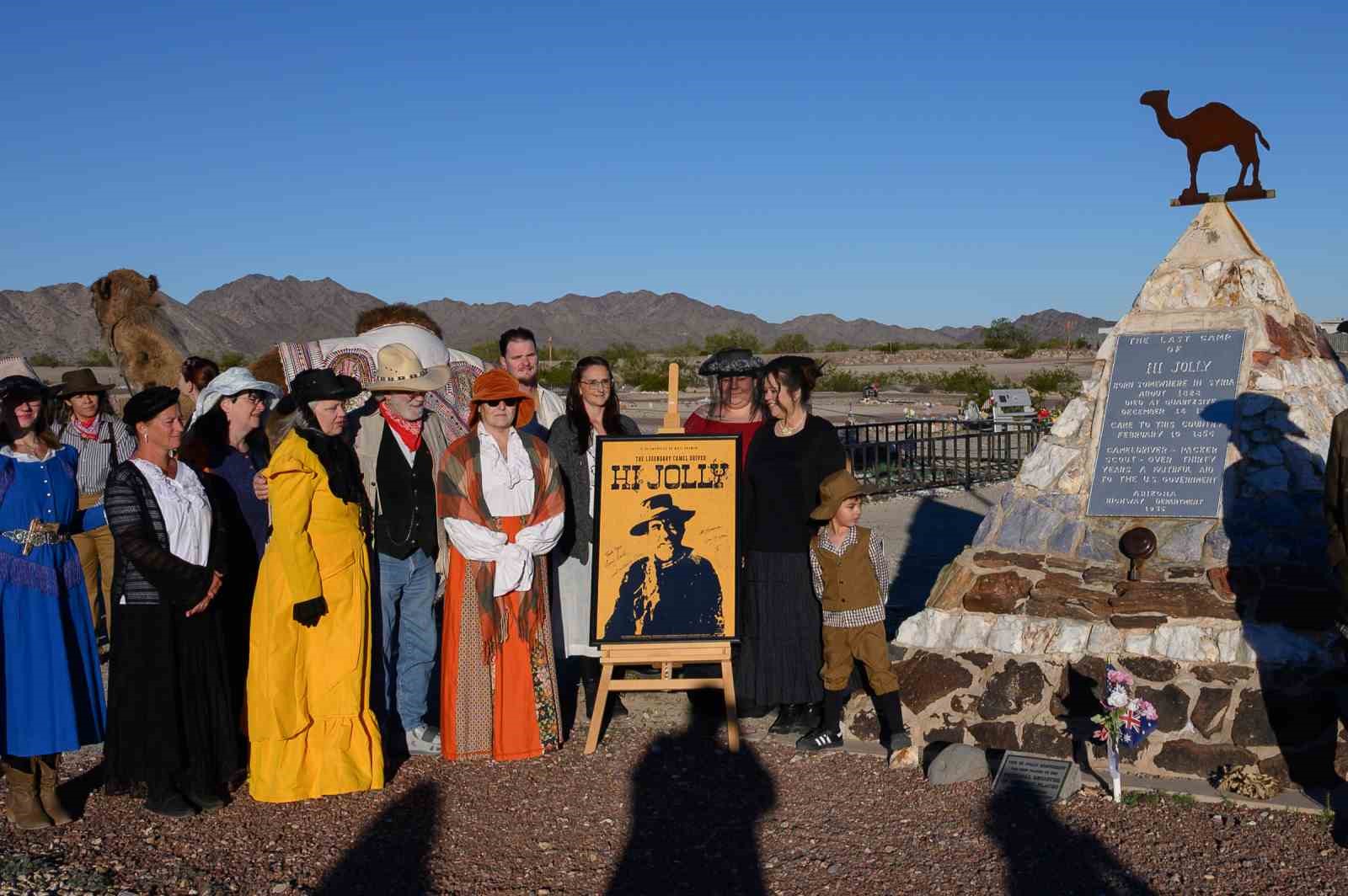 Sanatçı Mertcan Türkoğlu, Hi Jolly’nin Arizona’daki anıt mezarı başında anıldı
