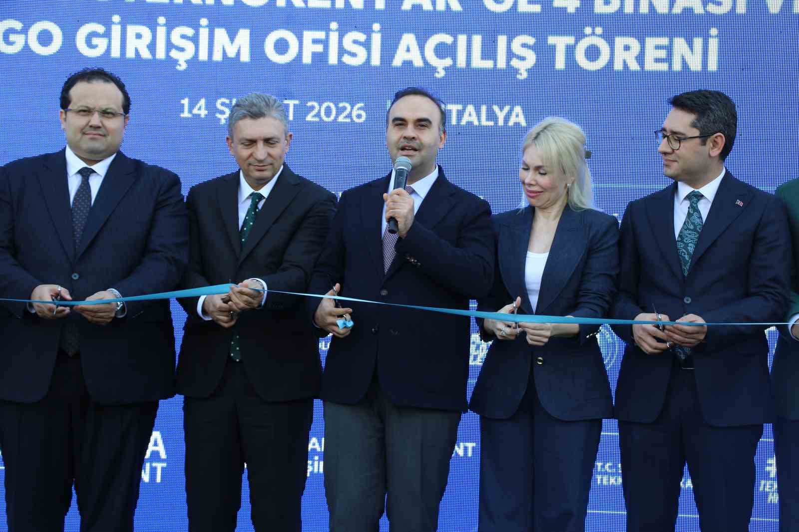 Sanayi ve Teknoloji Bakanı Kacır: "120 milyar liralık yatırımı harekete geçirdik"
