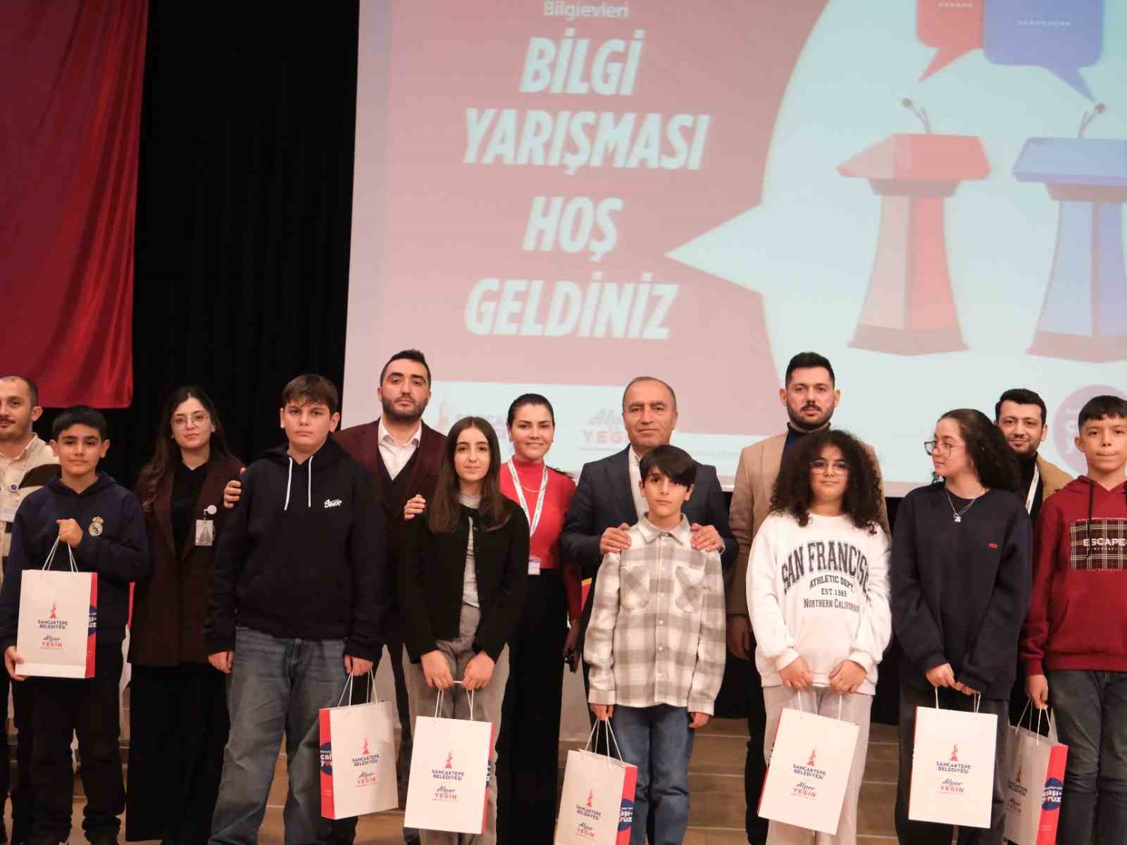 Sancaktepe Belediyesi Bilgi evi öğrencileri bilgilerini yarıştırdı
Sancaktepe Belediyesi Bilgi evi öğrencileri bilgilerini yarıştırdı