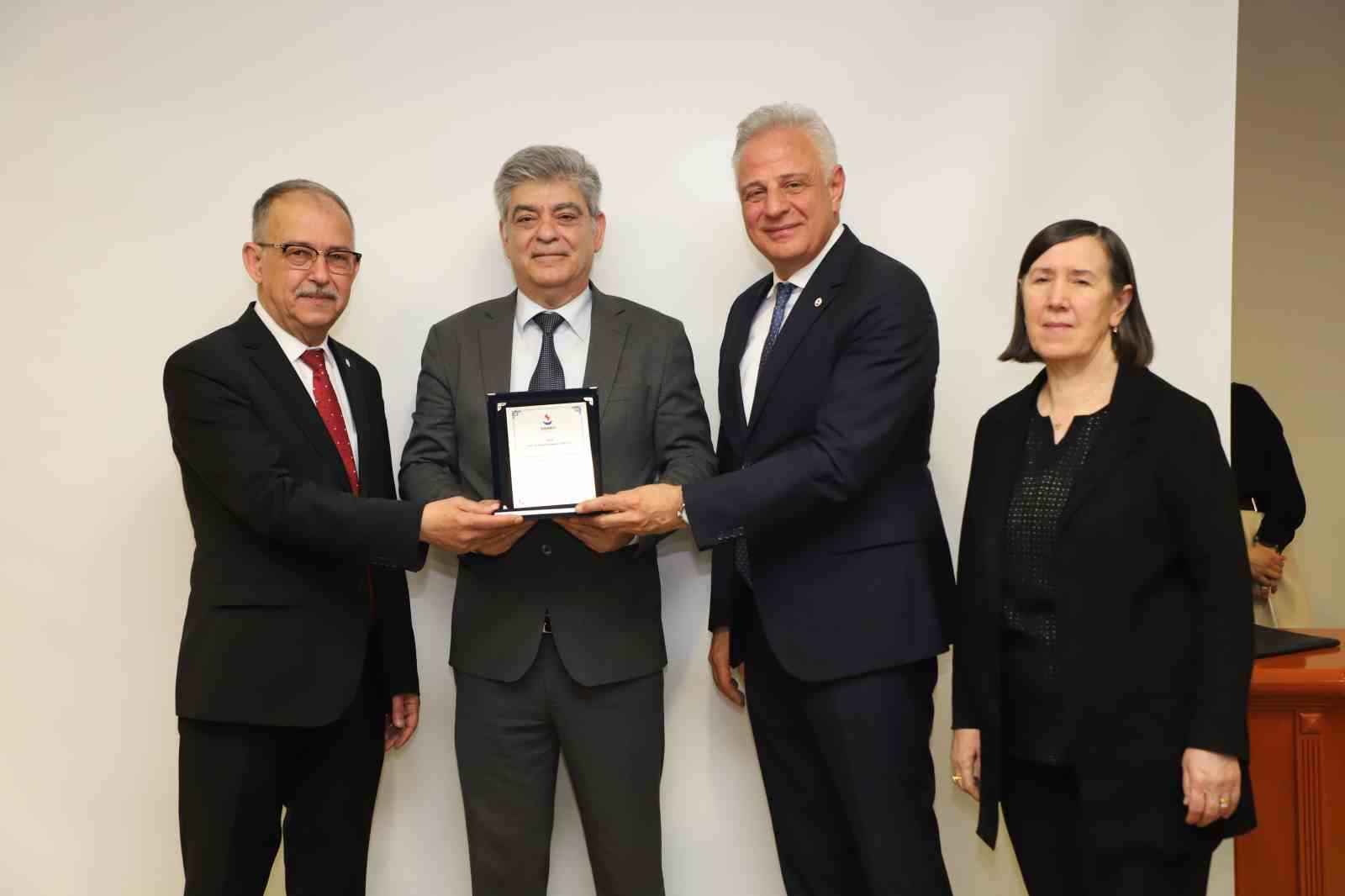 SANKO Üniversitesi Tıp Fakültesi mezuniyet öncesi tıp eğitimi programı, uluslararası akredite programlar arasında
SANKO Üniversitesi Tıp Fakültesi mezuniyet öncesi tıp eğitimi programı, uluslararası akredite programlar arasında