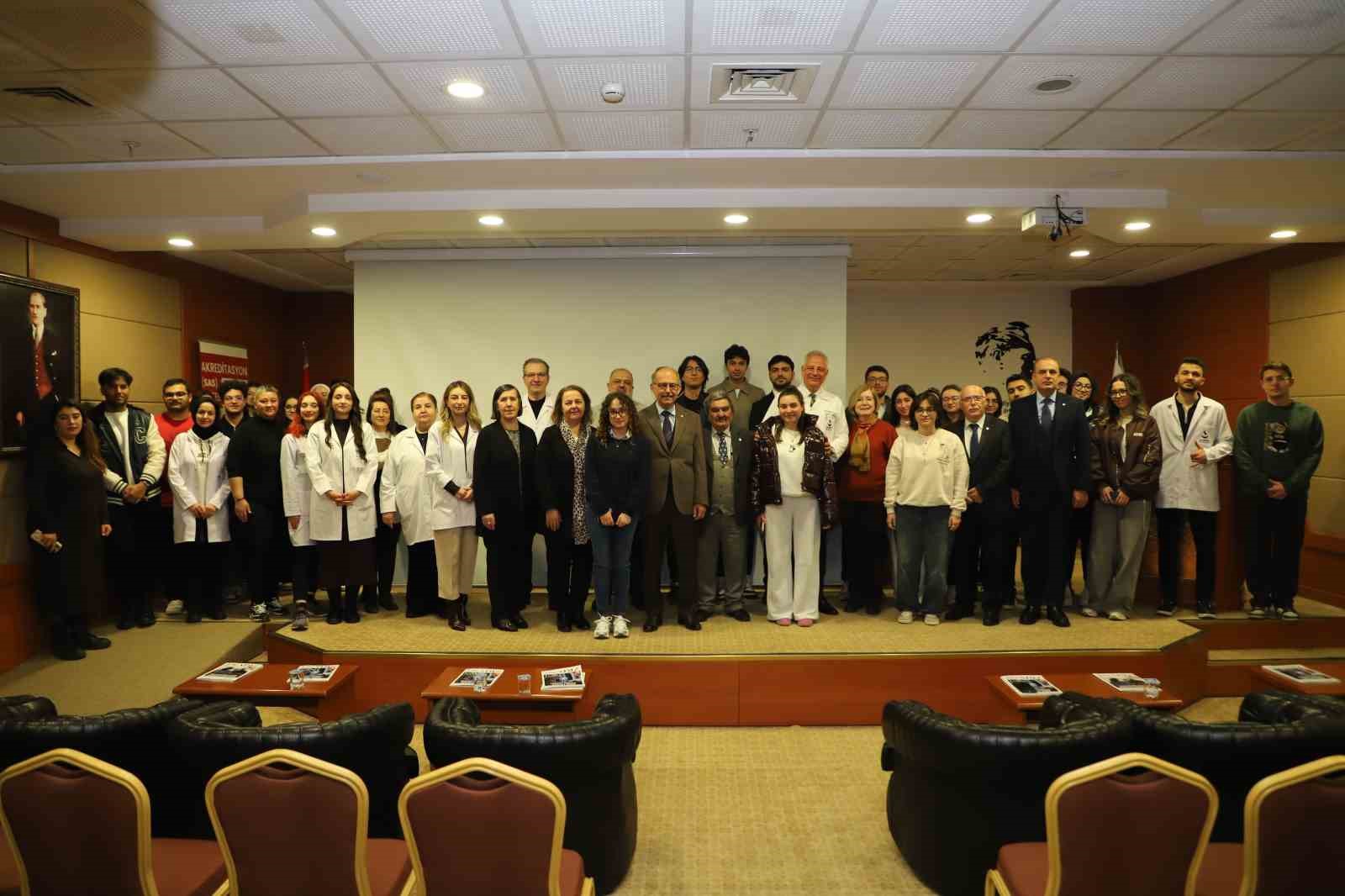 SANKO Üniversitesi’nde 14 Mart Tıp Bayramı programı düzenlendi
SANKO Üniversitesi’nde 14 Mart Tıp Bayramı programı düzenlendi