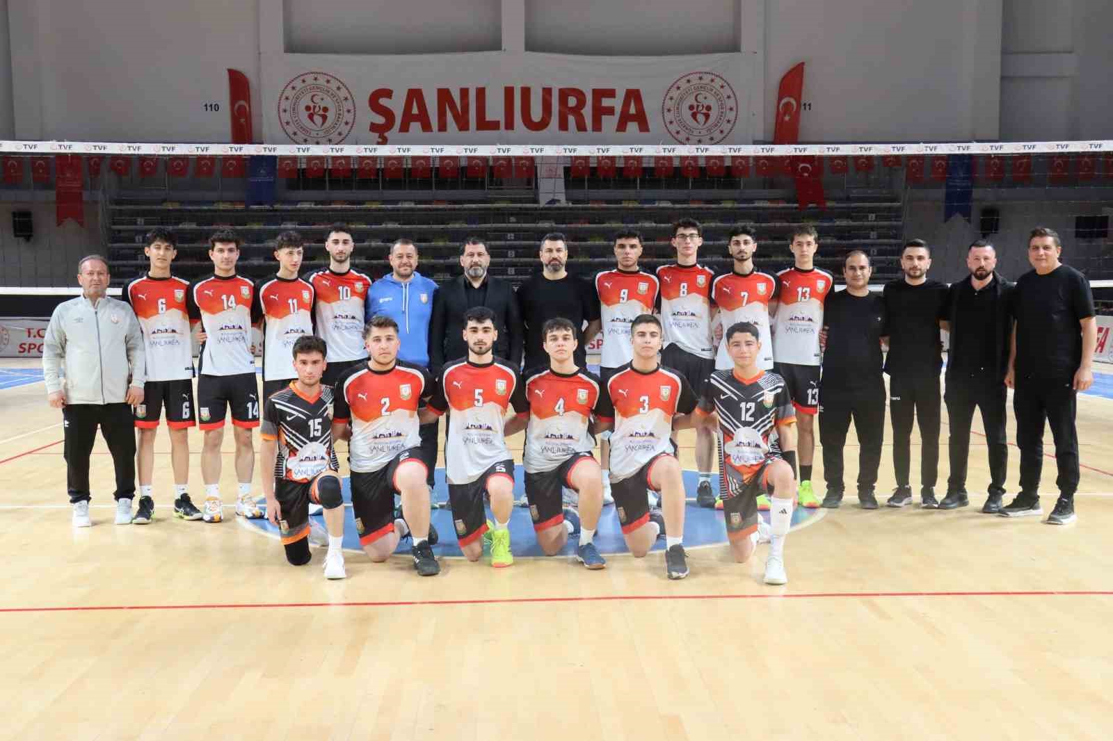 Şanlıurfa Büyükşehir Belediyesi genç erkekler voleybol takımı filede iddialı
