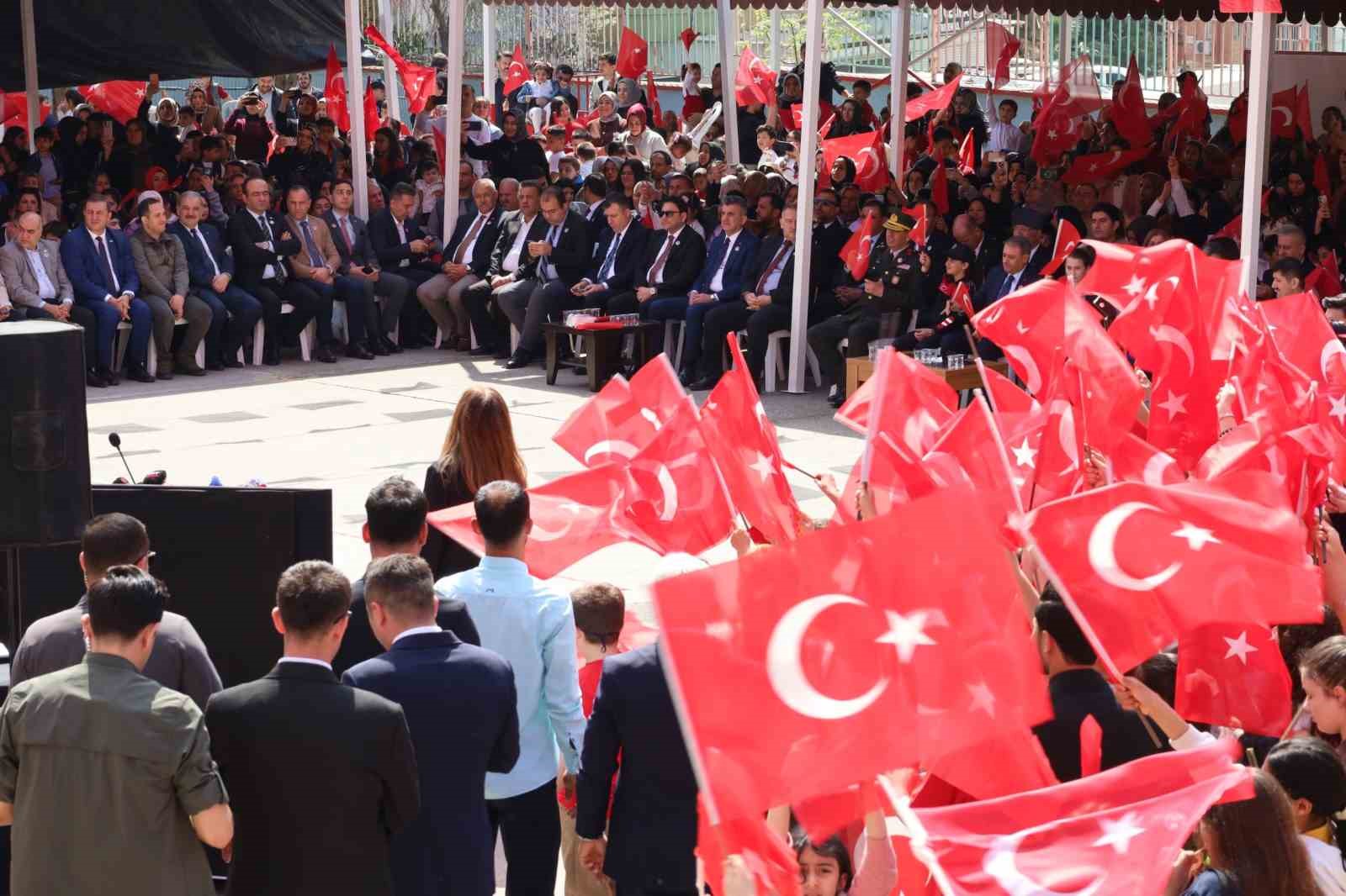 Şanlıurfa’da 23 Nisan coşkusu yaşandı
