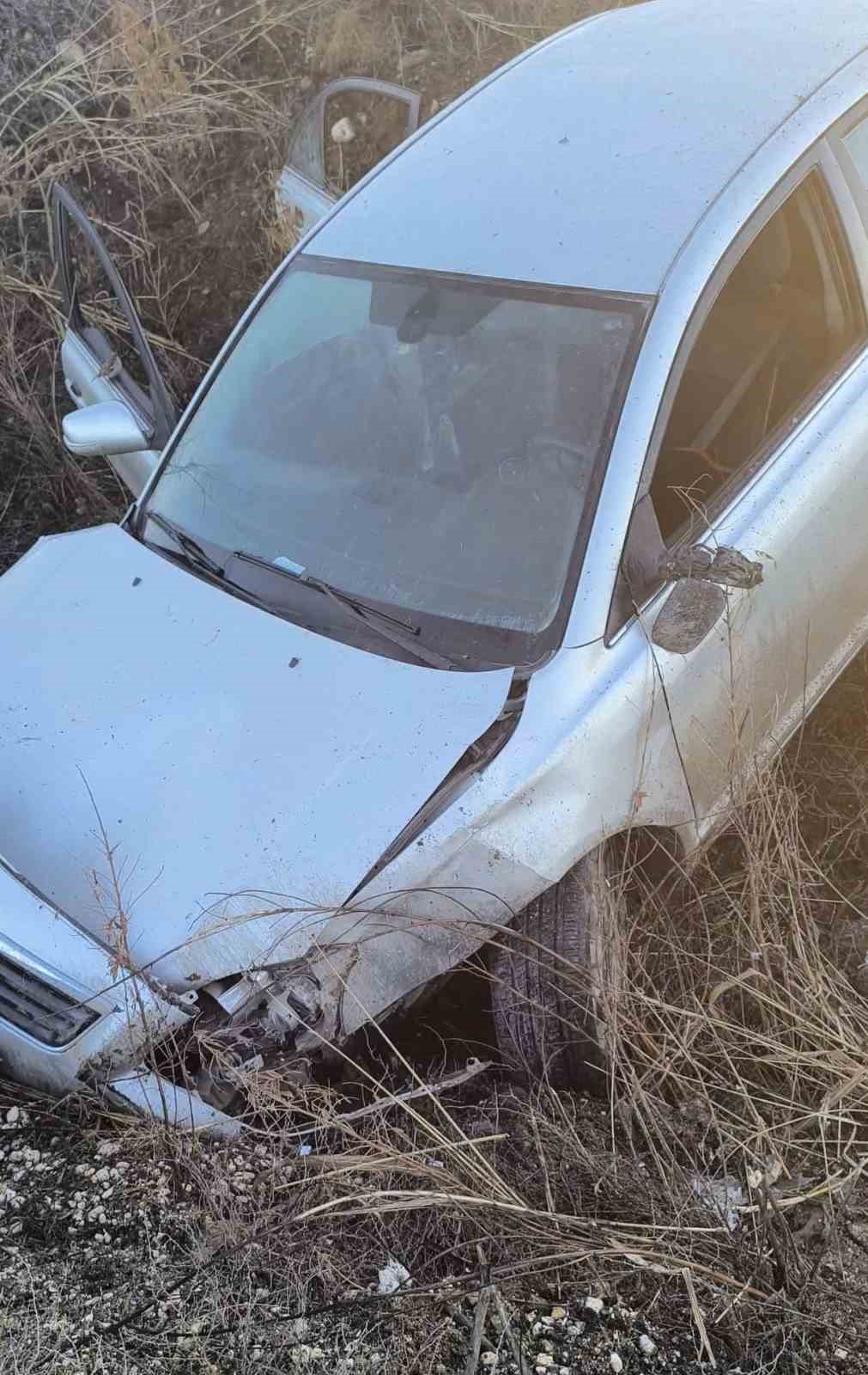 Şanlıurfa’da buzlanma kazalara yol açtı: 7 yaralı

