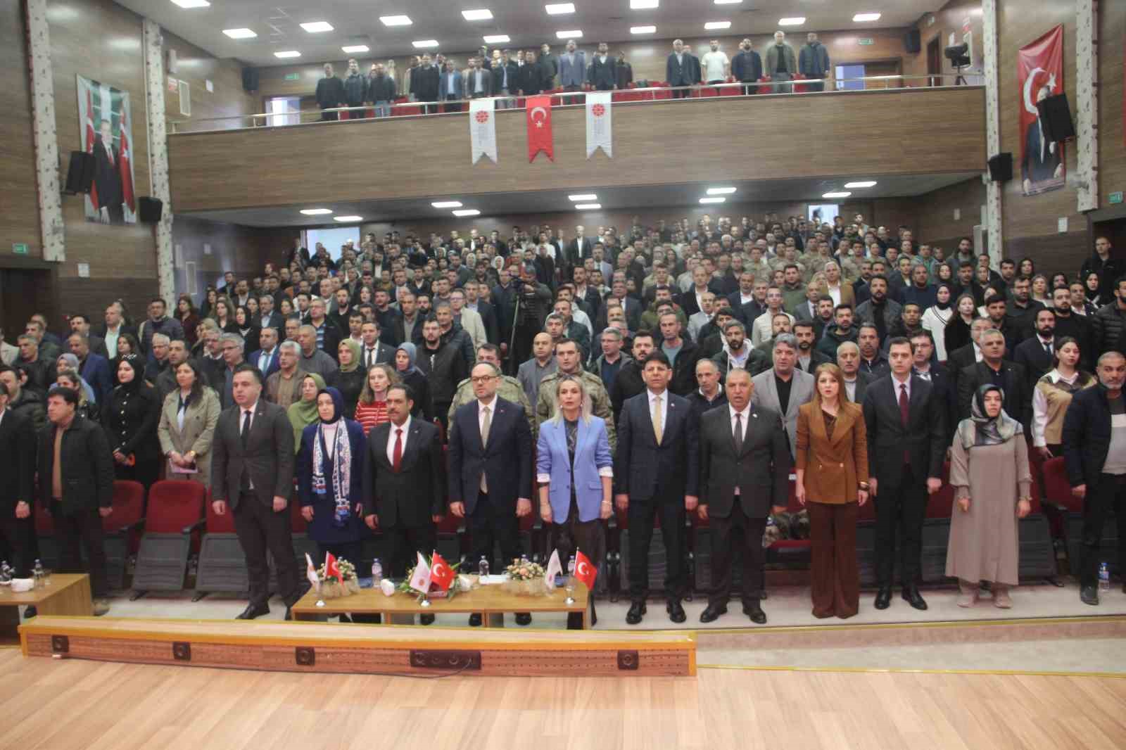 Şanlıurfa’da ’İletişimin Yeni Yüzyılı’ eğitim programı gerçekleştirildi
