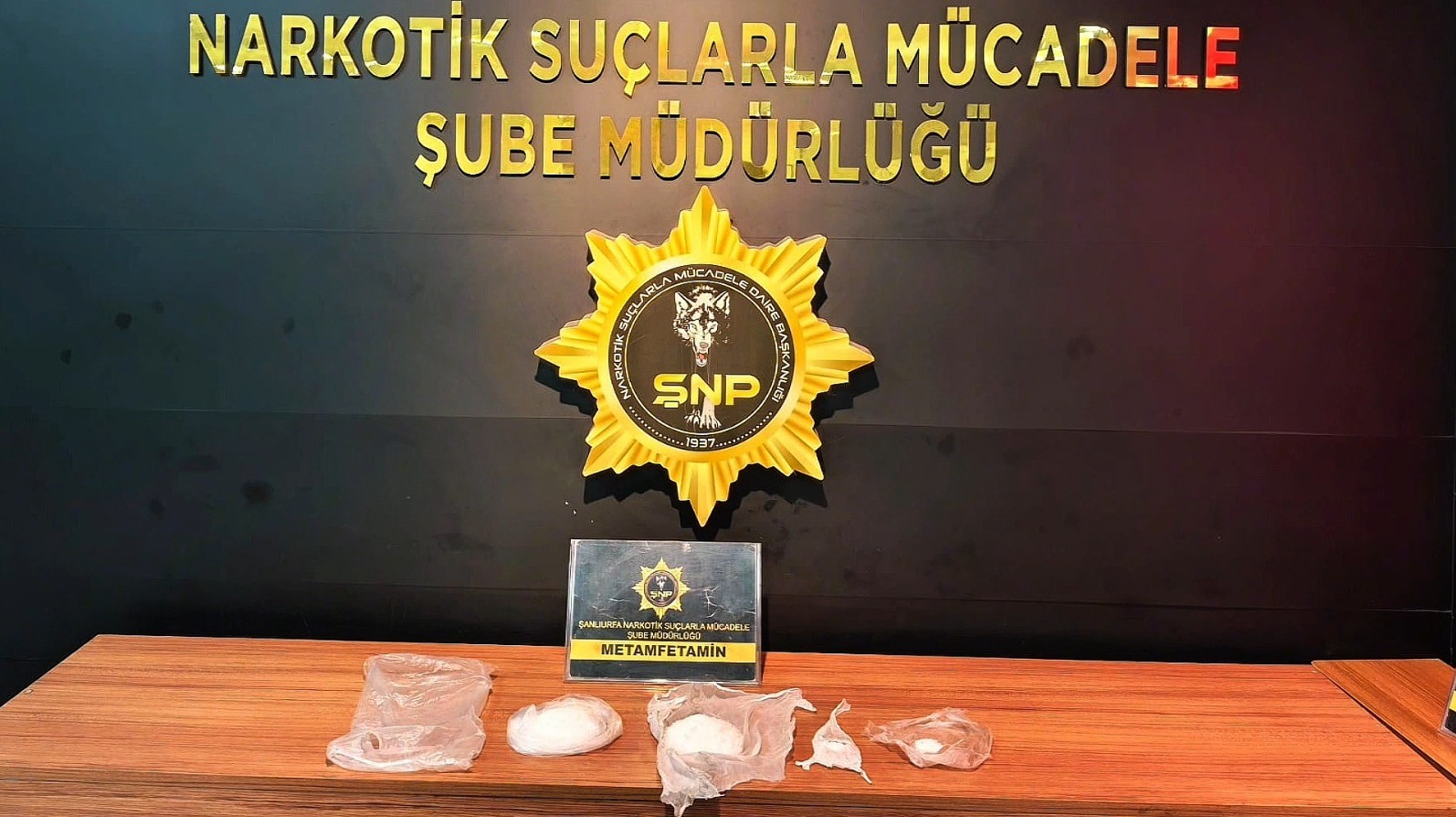 Şanlıurfa’da narkotik uygulamasında 226 gram metamfetamin ele geçirildi
