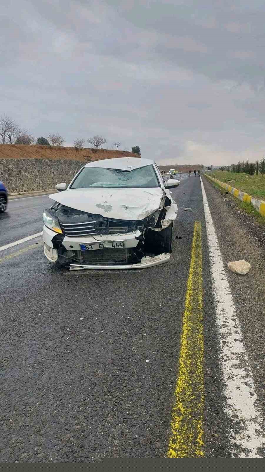 Şanlıurfa’da otomobille çarpışan motosikletin sürücüsü öldü
