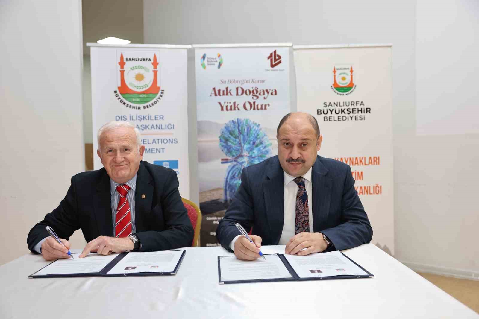 Şanlıurfa’da sağlıklı beslenme ve böbrek sağlığı için eğitim seferberliği başlatıldı
Şanlıurfa’da sağlıklı beslenme ve böbrek sağlığı için eğitim seferberliği başlatıldı