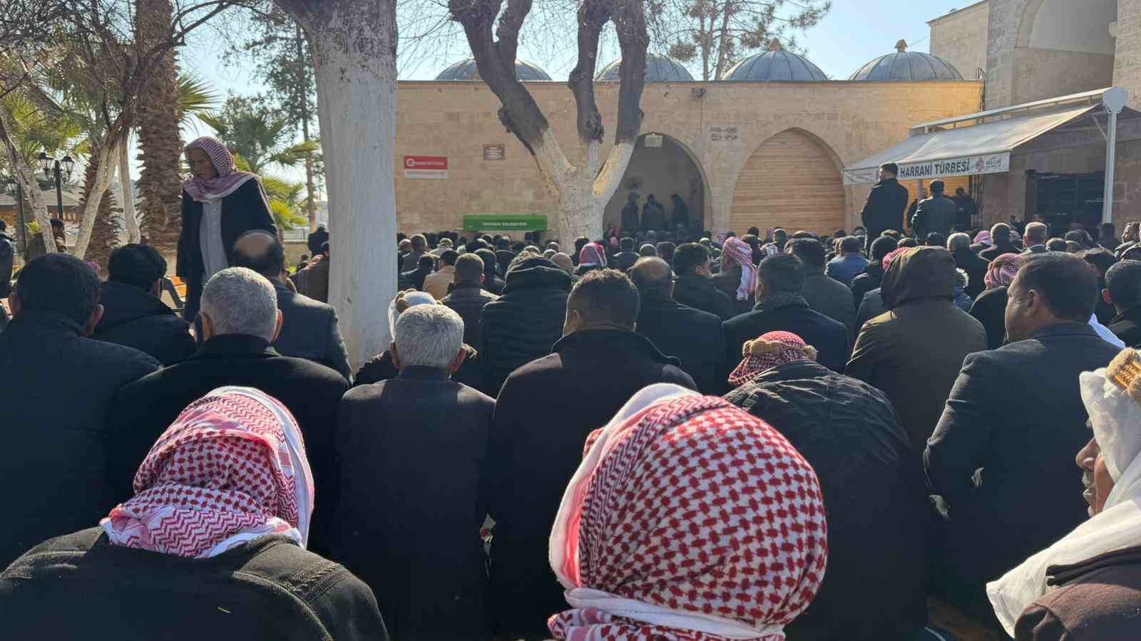 Şanlıurfa’da su kanalına düştü cesedi Suriye’de bulundu
