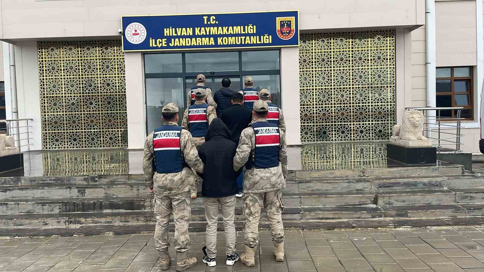 Şanlıurfa’da uyuşturucu operasyonu: 3 tutuklama
