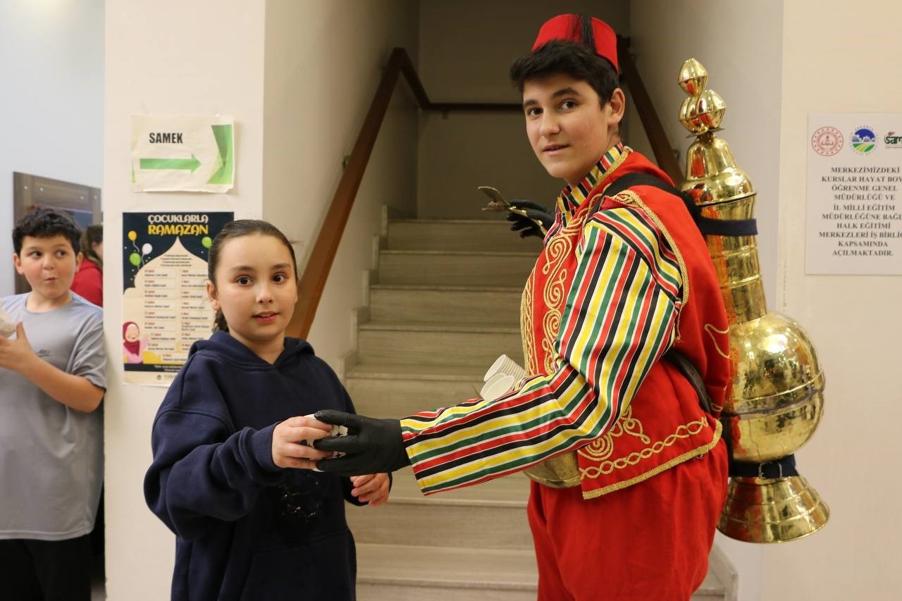 Sapancalı çocuklar şenlikte buluştu
