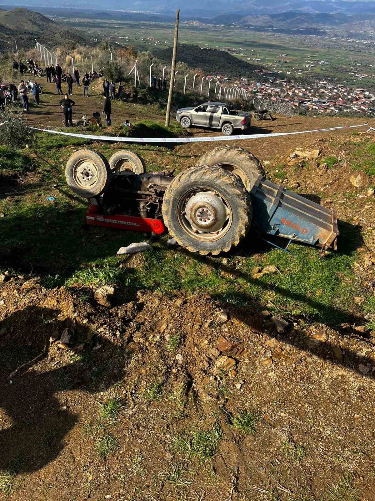 Şarampole devrilen traktör sürücüsü hayatını kaybetti
