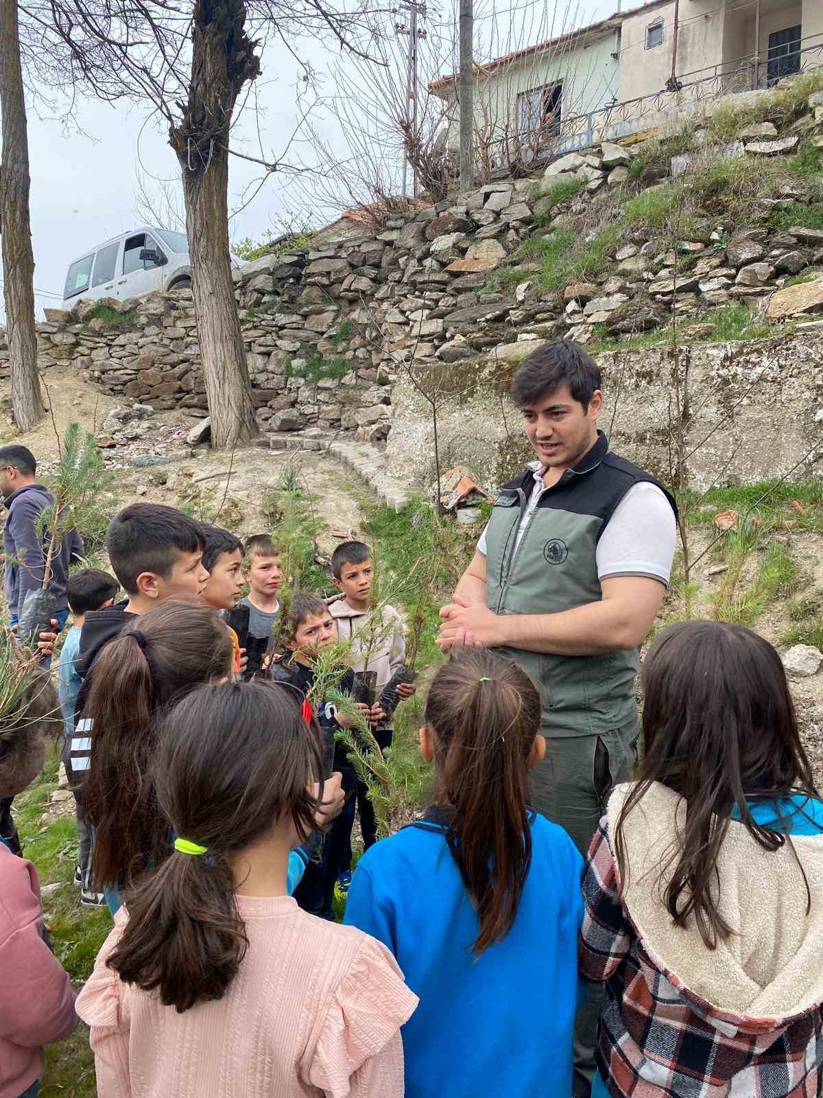 Sarıgöl’de geleceğe yeşil yatırım
