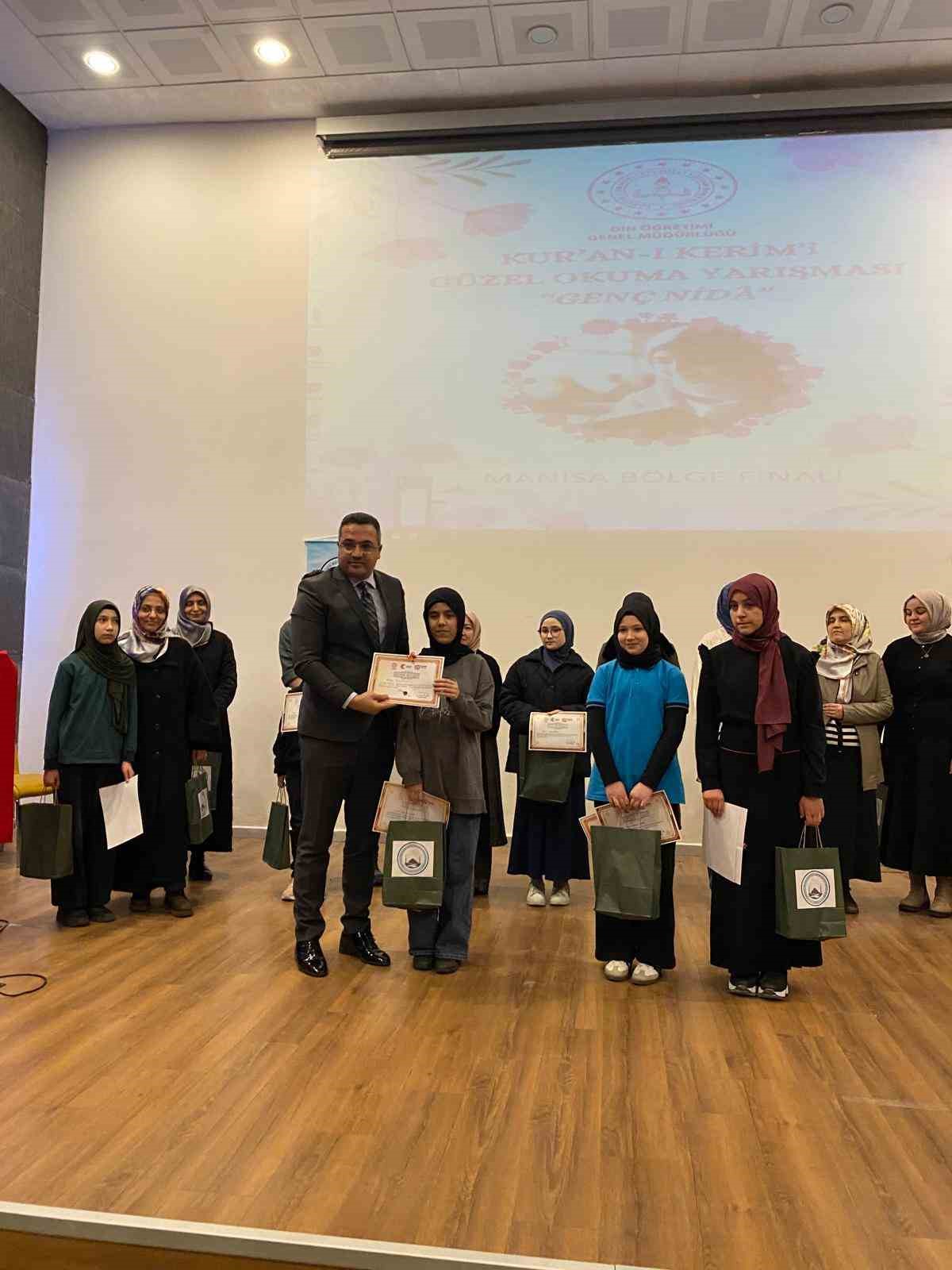 Sarıgöl’de "Genç Nida Kur’an-ı Kerim’i Güzel Okuma Yarışması" yapıldı
