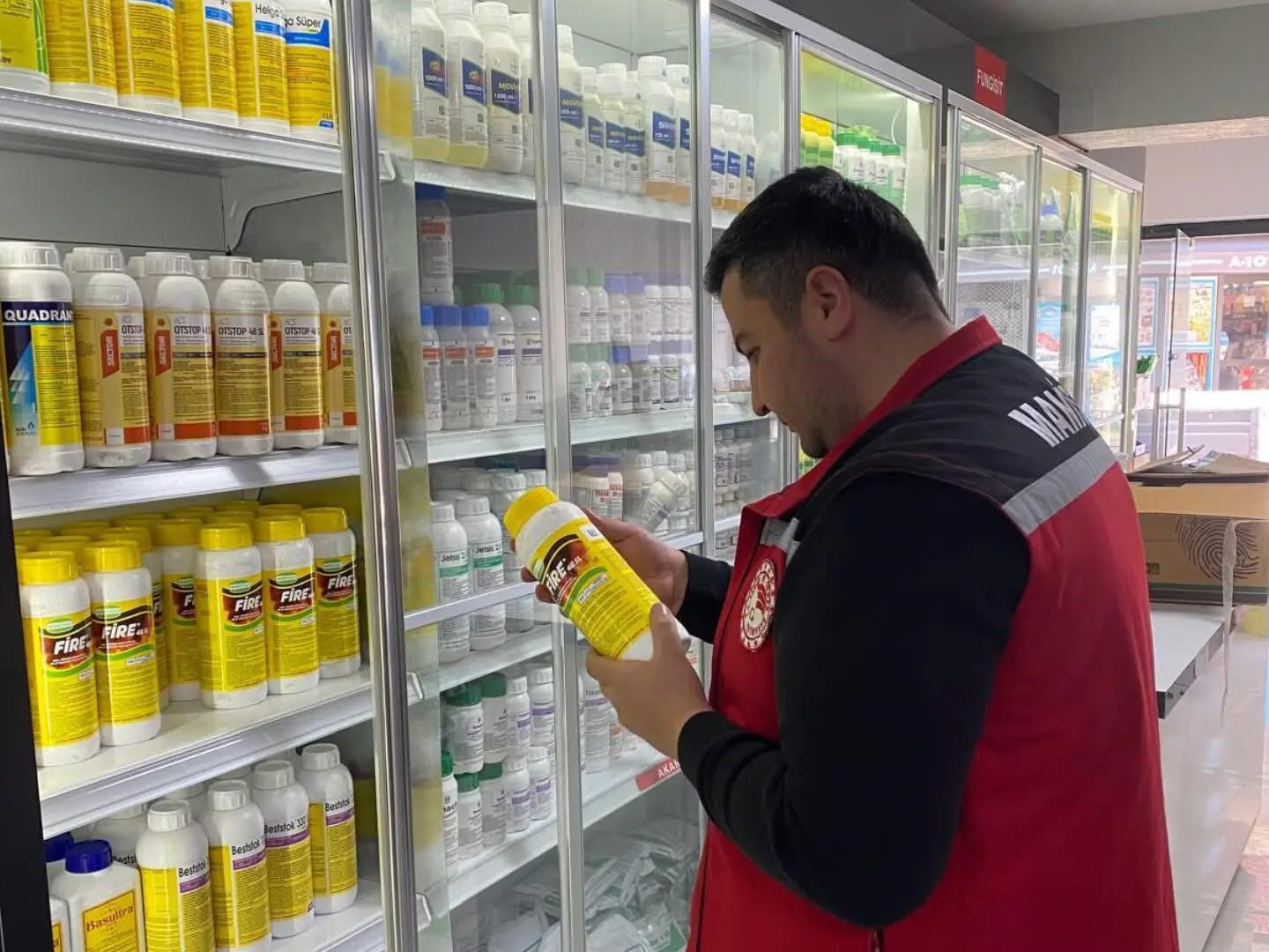 Sarıgöl’de gübre ve zirai ilaç satış noktaları denetlendi
