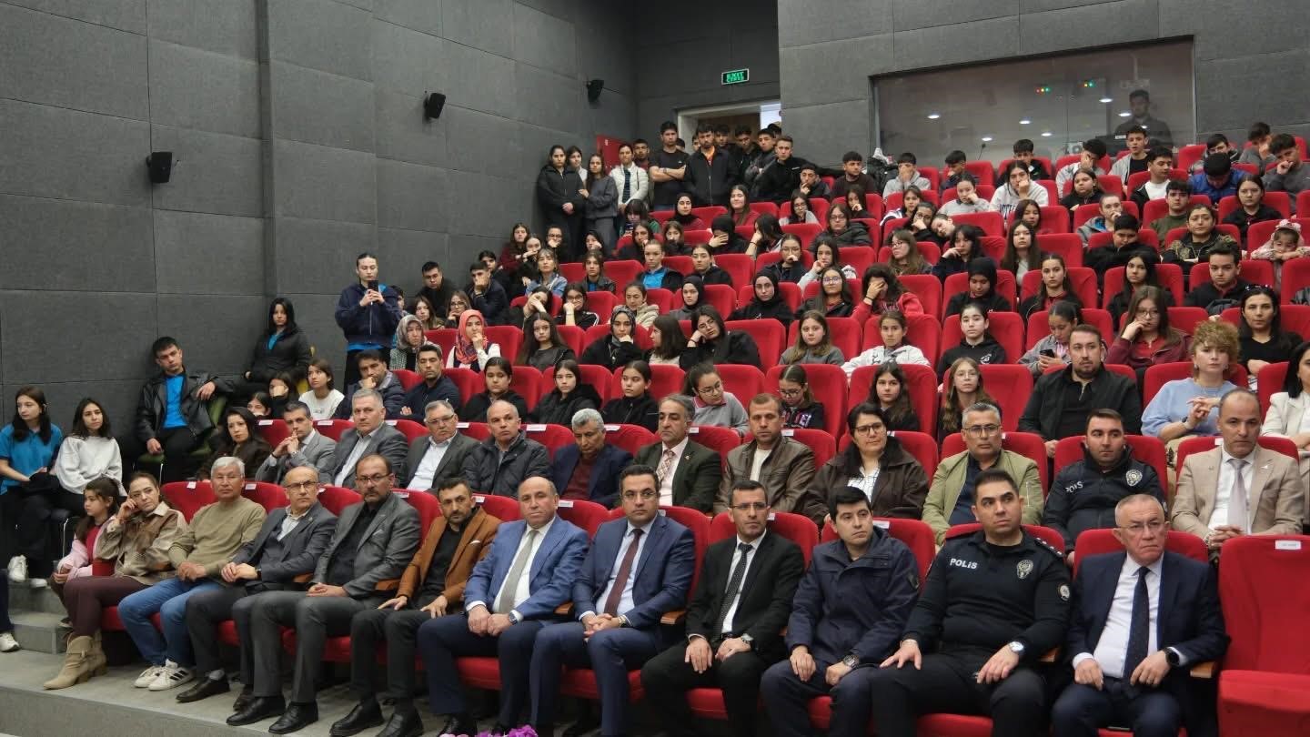 Sarıgöl’de İstiklal Marşı’nın 105. yılına duygulu anma
